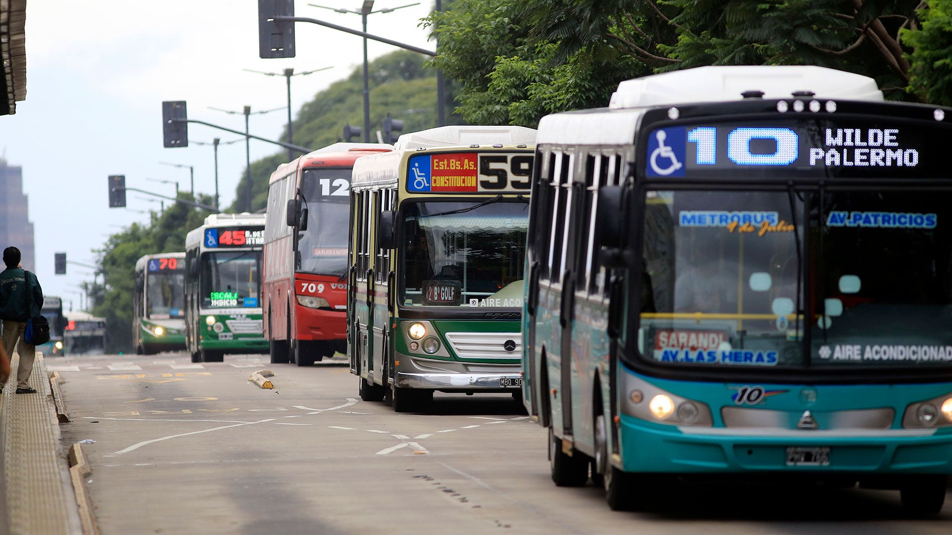 Paro de colectivos en el AMBA: cuándo sería la medida de fuerza y qué ...